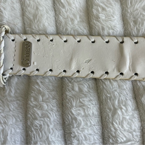 VINTAGE White Womens Guess Belt - Picture 3 of 6
